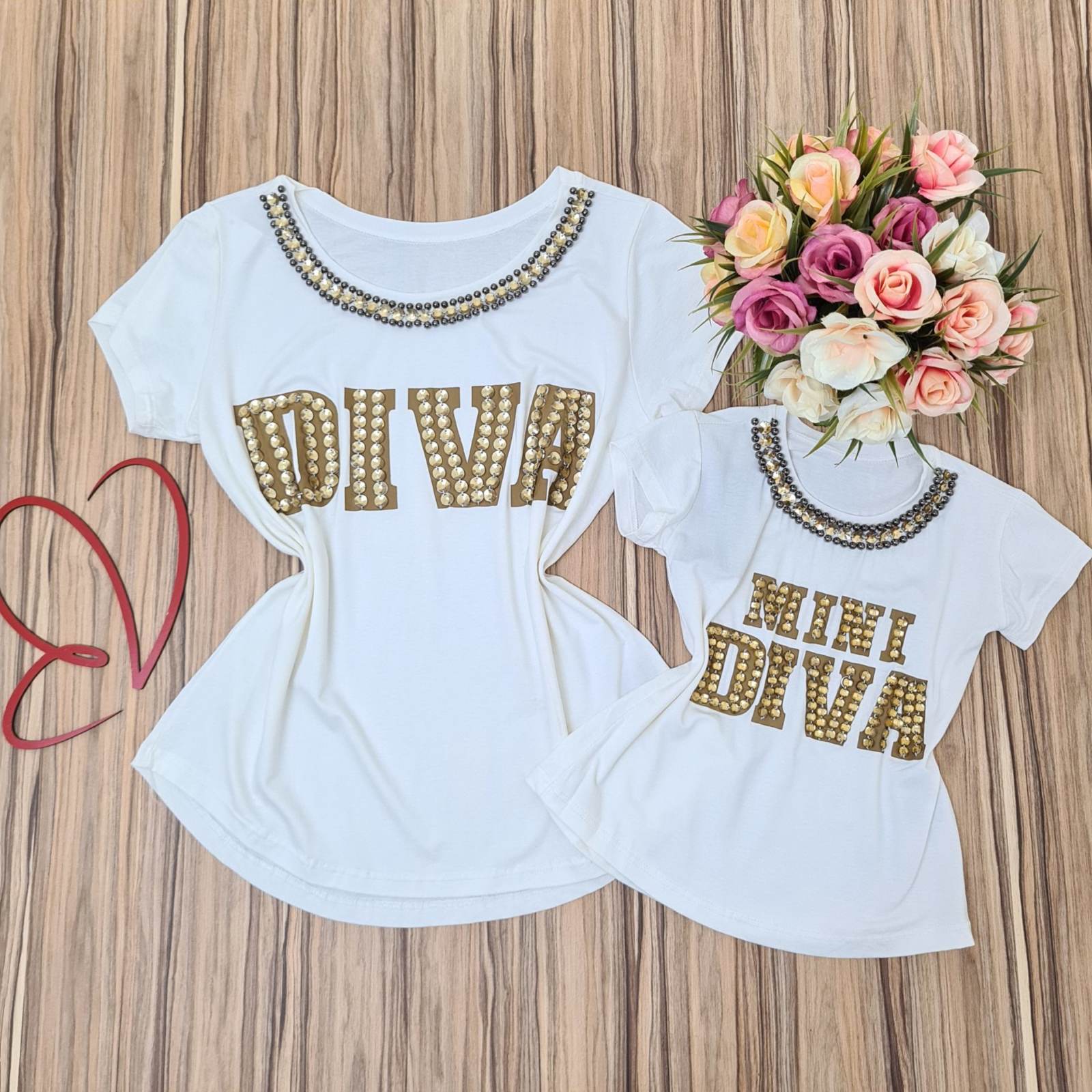 T-Shirt Off White Adulto Mãe e Filha Bordada - Veiga Boutique - Sua loja de Moda  Feminina online. Pague em até 6x sem juros