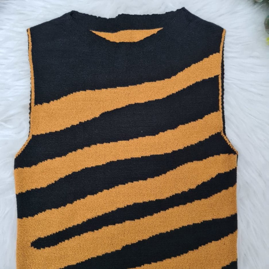 veigaboutique com br cropped tricot regata gola alta zebra caramelo 2