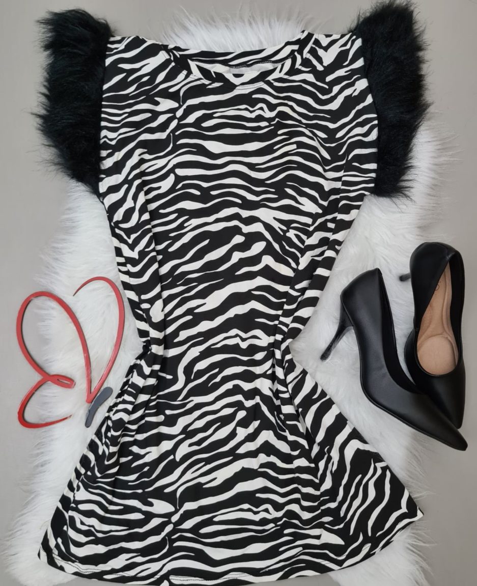 veigaboutique com br vestido curto manguinha plumas zebra 1